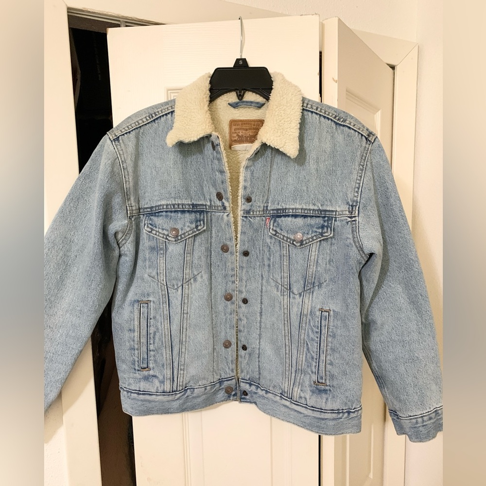Levi’s Ex Boyfriend Sherpa Trucker Jacket
